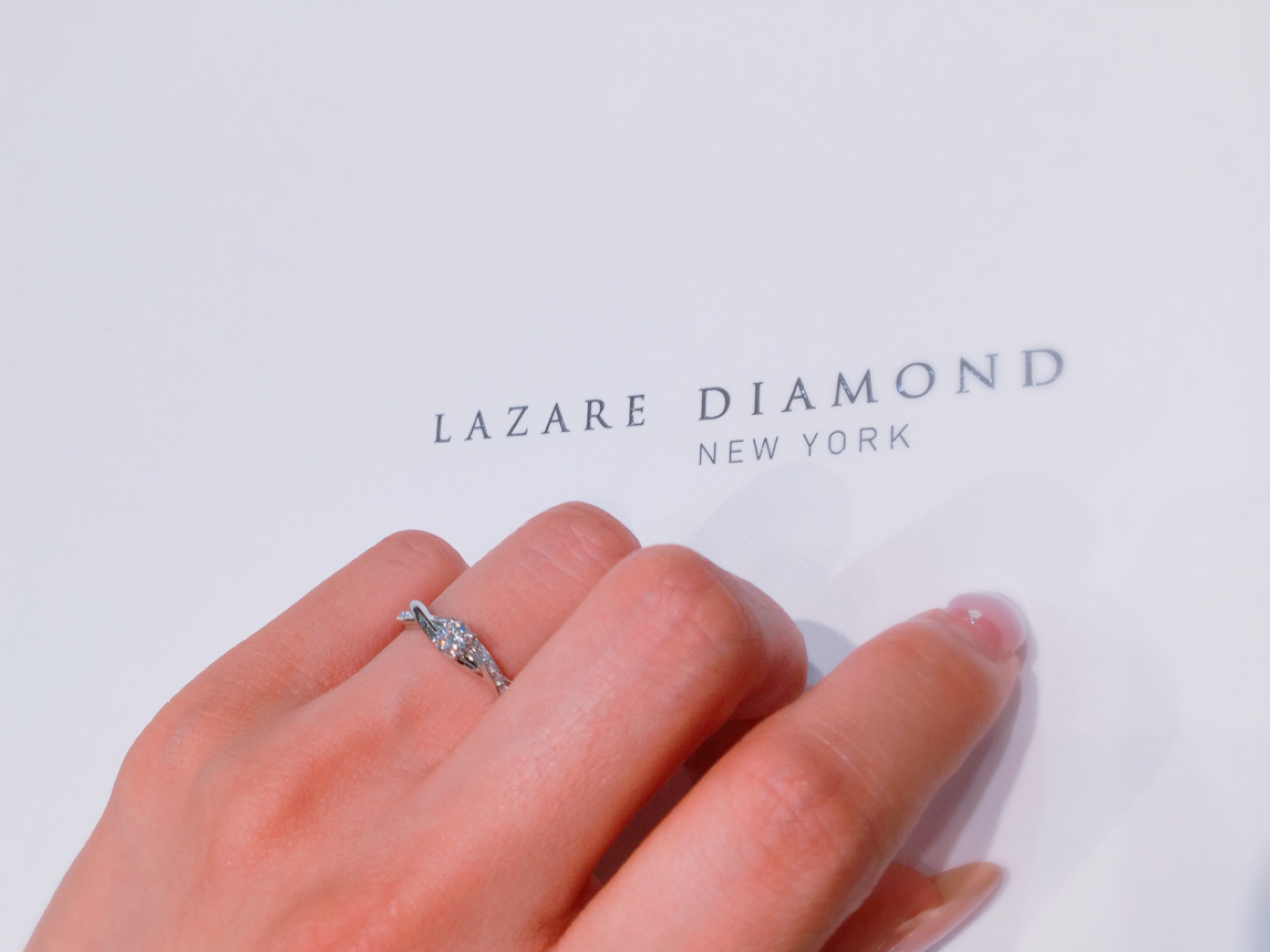 福井市エルパラザールダイヤモンドの婚約指輪