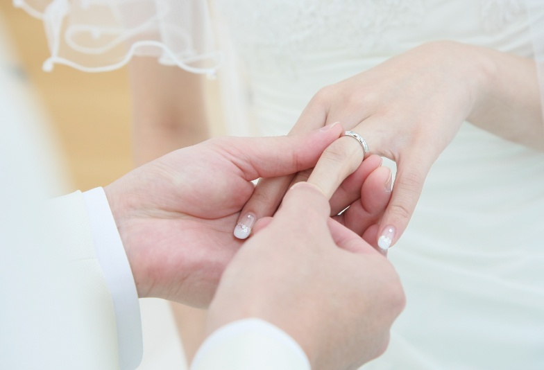 【福山市】人と被りたくない方必見！シンプルかつ個性派なミル打ち結婚指輪