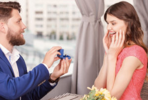 【福島市】華やかな婚約指輪のおすすめ人気デザインを紹介！