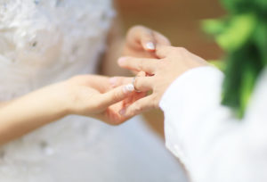 【山形県米沢市】夫婦で違うデザインの結婚指輪ってアリ？後悔しない選び方とは