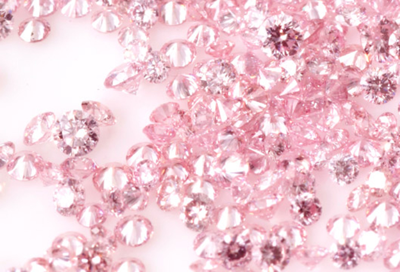 【南大阪・堺市】希少な天然ピンクダイヤモンドが可愛いMILK&Strawberryの結婚指輪＆婚約指輪