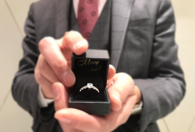 【富山市】「明日のプロポーズ」でも婚約指輪を贈れる！男性安心のプロポーズサービスとは？