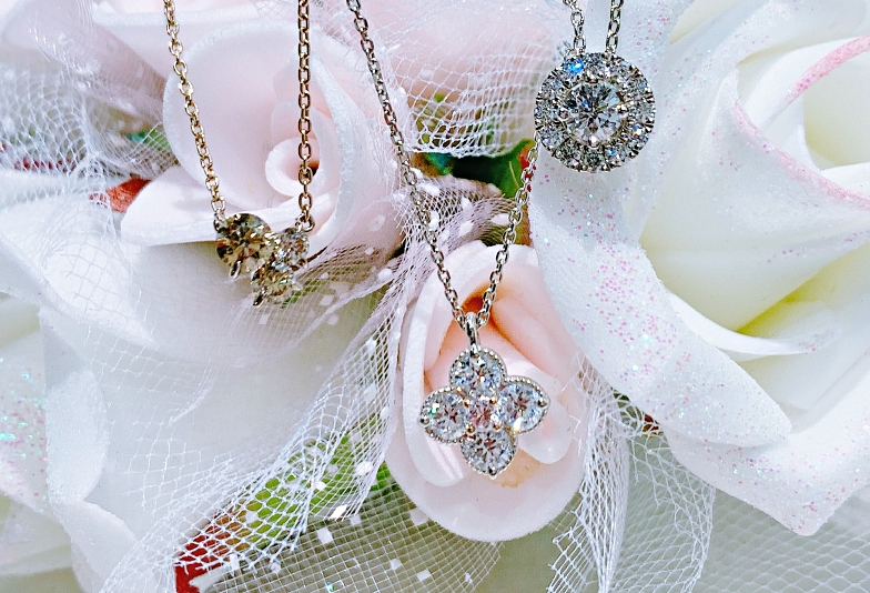 【福井市ベル】大きな節目の結婚記念日に！予算２０万円で贈るダイヤモンドネックレスおすすめ３選