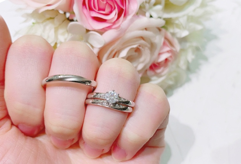 【金沢市】人気！婚約指輪と結婚指輪のセットリングで重ねづけを楽しもう