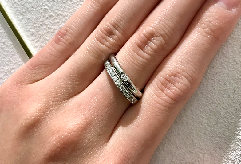 福井市 婚約指輪 結婚指輪との重ね付けにイチオシ エタニティリングって Jewelry Story ジュエリーストーリー ブライダル情報 婚約指輪 結婚指輪 結婚式場情報サイト