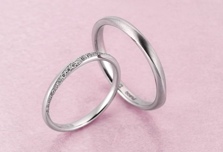 【沼津市】シンプルだけどオシャレな結婚指輪を探すカップルに人気のラブボンド「ジュピター」とは - Jewelry Story [ジュエリー