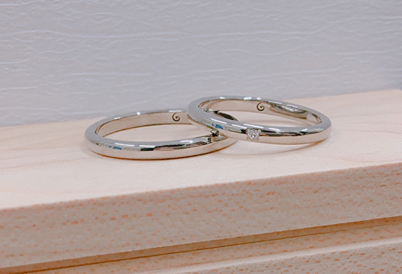 SORAのチタンの結婚指輪　モンテ