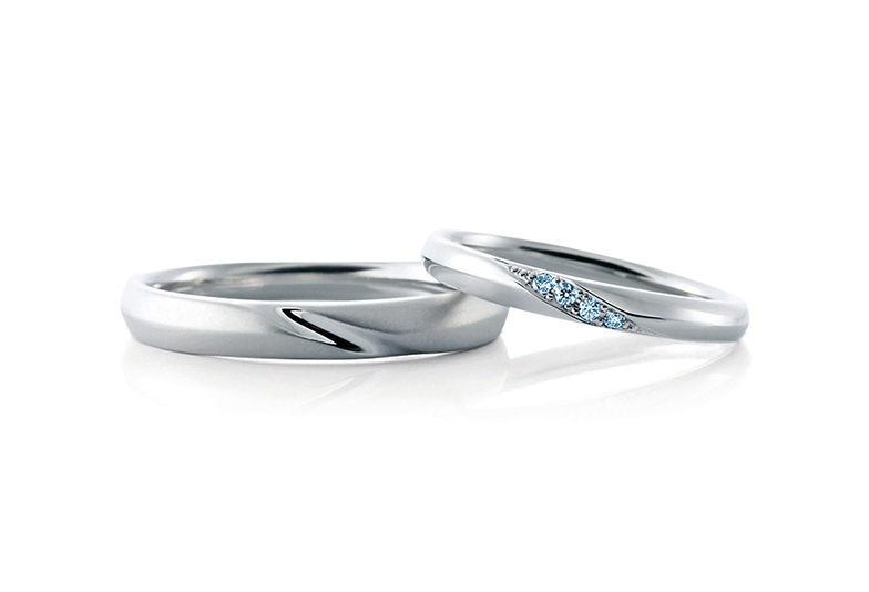 金沢市で人気のアイスブルーダイヤモンドの結婚指輪