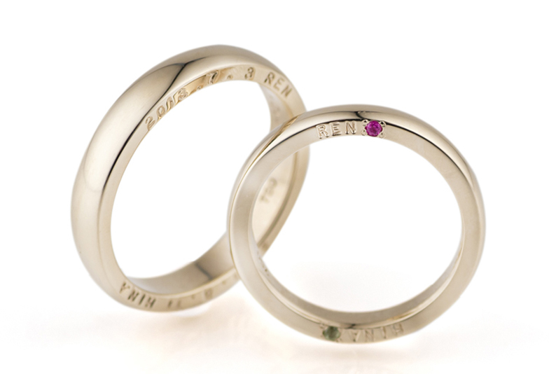 K18プレミアムホワイトゴールドの結婚指輪