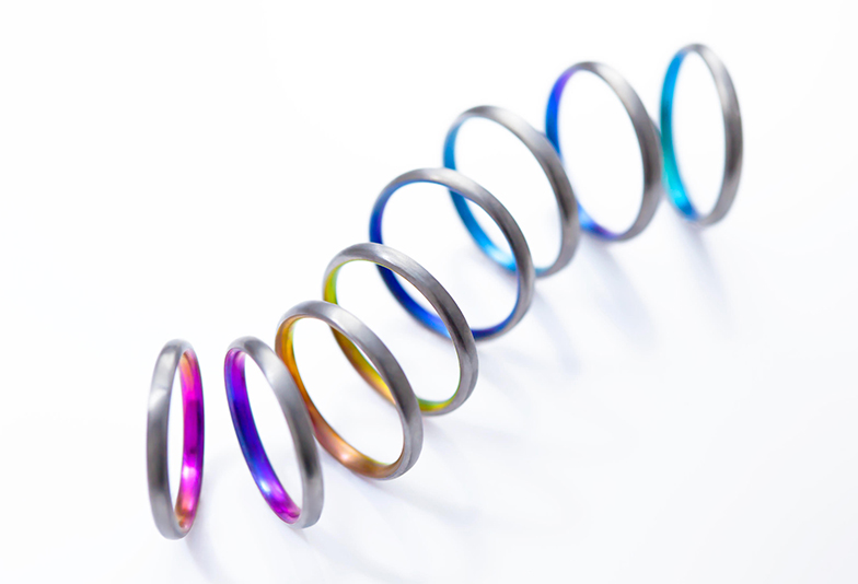 【静岡市】人気沸騰！20色の中からカラーが選べる結婚指輪とは？