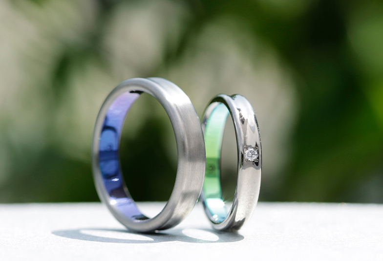 【金沢・野々市】結婚指輪の内側に2人だけの色を忍ばせる…SORAの結婚指輪「COL-コル-」