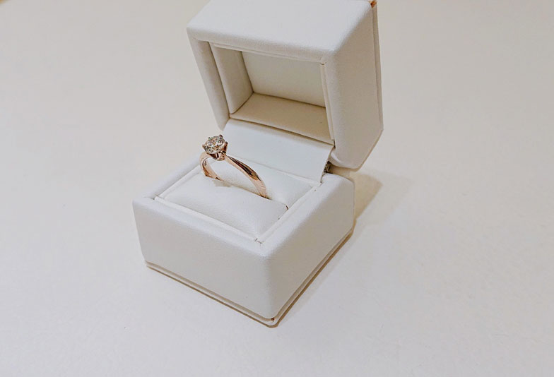 【静岡市】サプライズで贈るならシンプルが一番！人気の婚約指輪デザインランキング