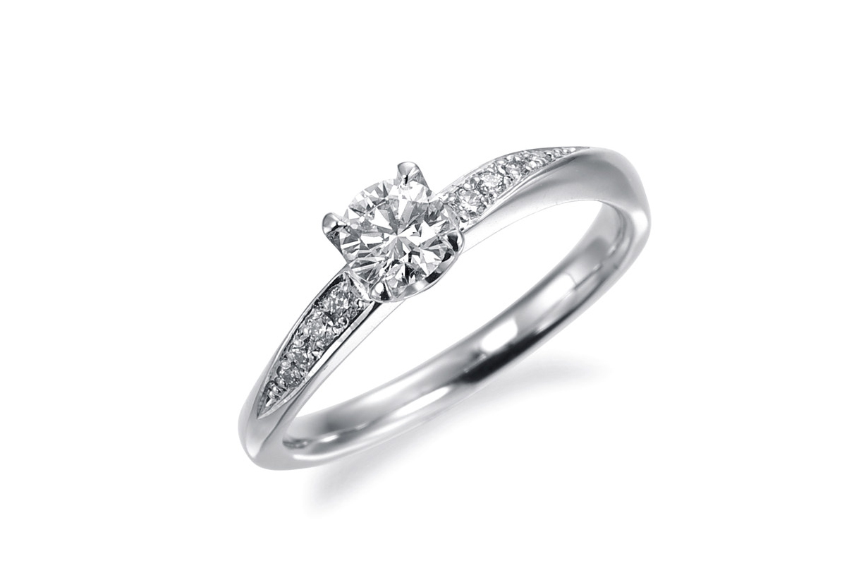 婚約指輪　メレダイヤモンド