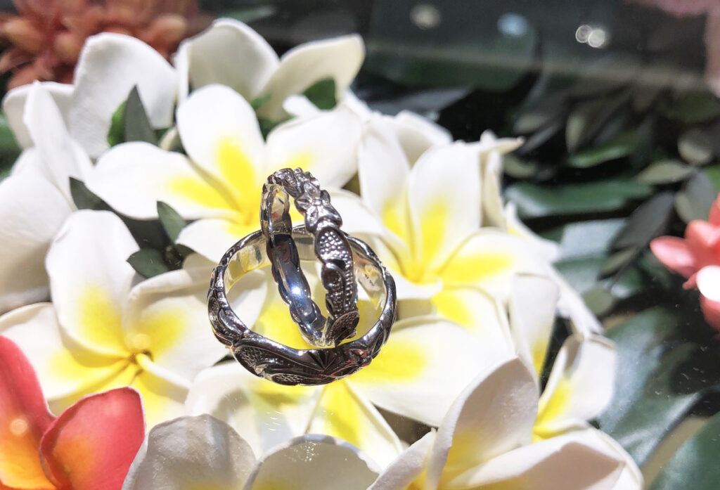 【静岡市】ハワイアンの結婚指輪に人気の彫模様は？デザインと意味合いを徹底解説