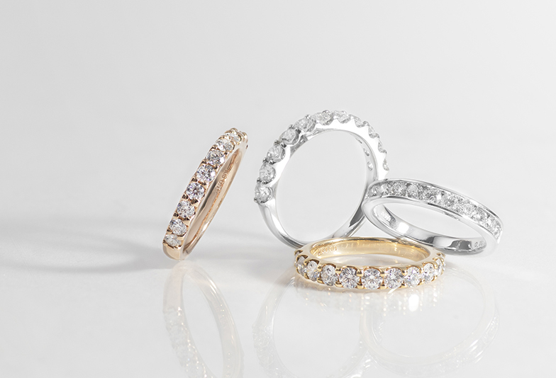 結婚指輪　婚約指輪　兼用　エタニティリング