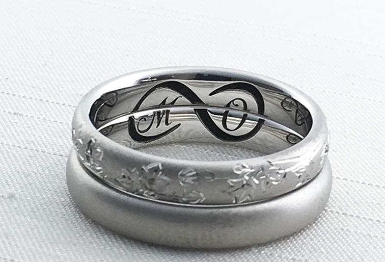 インフィニティ―マークの結婚指輪