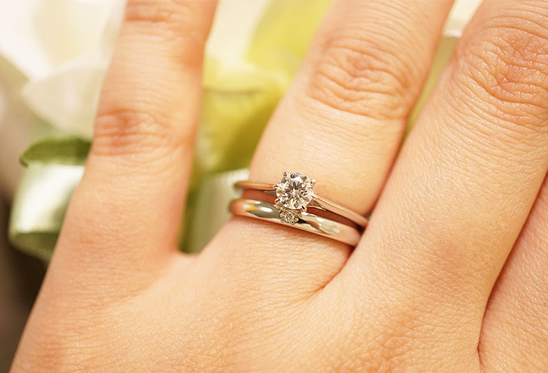 浜松市 婚約指輪はあまり着けない 未婚女性が意外と知らない着用シーン Jewelry Story ジュエリーストーリー ブライダル情報 婚約指輪 結婚指輪 結婚式場情報サイト