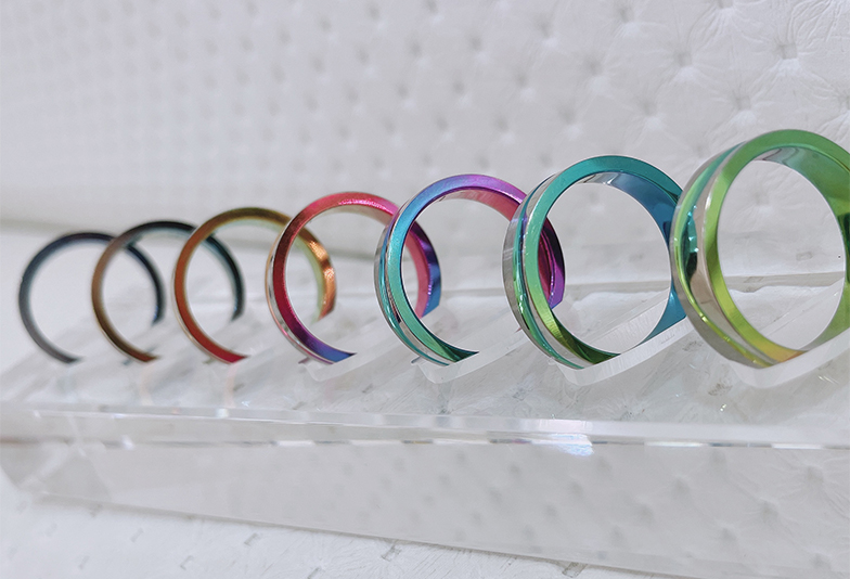 【静岡市】結婚指輪に関心のない彼が興味を持ってくれた色付きデザイン