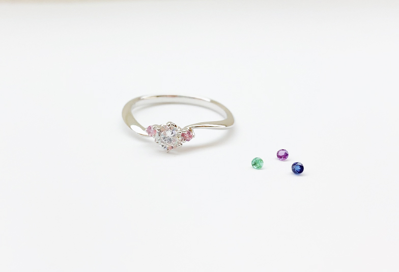 【静岡市】婚約指輪に誕生石やカラーダイヤモンドって入れられるの？