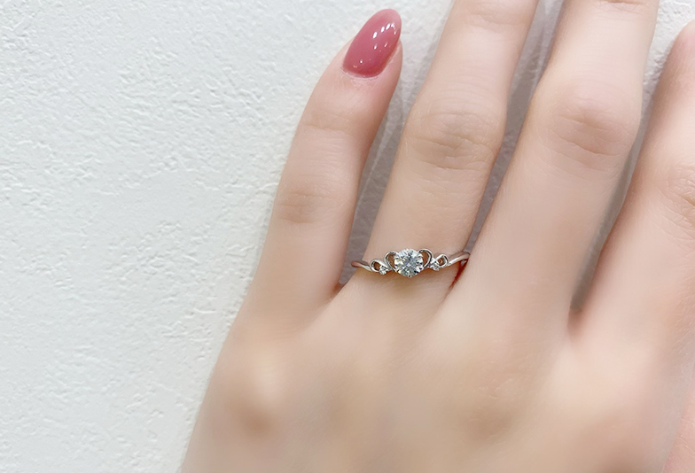 静岡市 究極に可愛い婚約指輪はこれ ティアラ型のモチーフリング Jewelry Story ジュエリーストーリー ブライダル情報 婚約指輪 結婚 指輪 結婚式場情報サイト