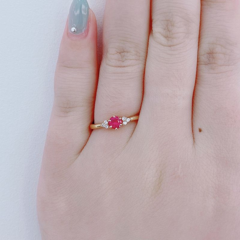 【京都・四条烏丸】結婚指輪は「ダイヤモンド」だけじゃない！「カラーストーン」が可愛いSO‐ソウ‐をご紹介します！