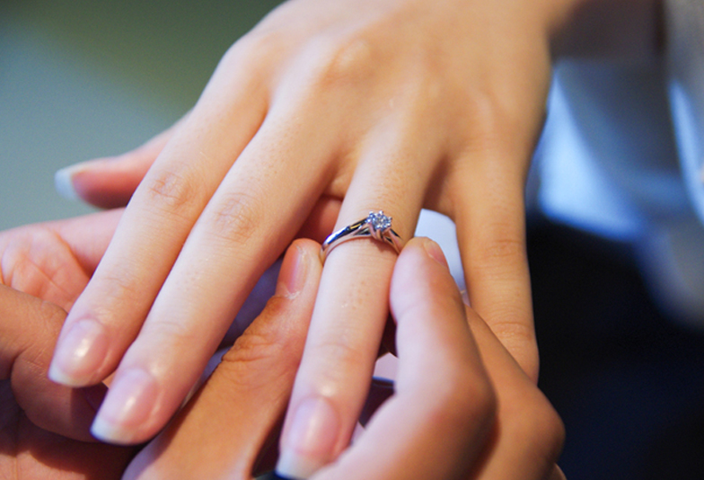 【福岡県久留米市】世界に一つだけの婚約指輪でプロポーズを