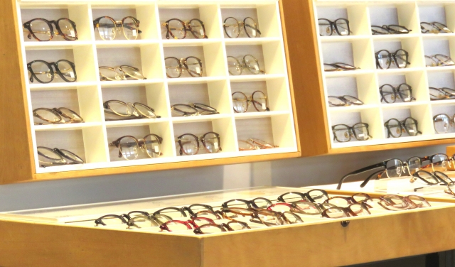 【飯田市】似合うメガネの選び方４つのポイント