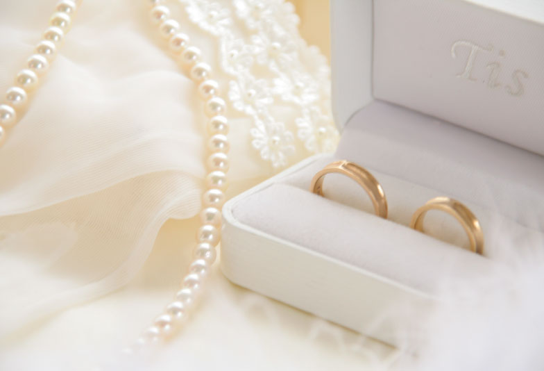 【静岡市】結婚のタイミングで真珠は揃えるべき？花嫁道具（婚約記念品）としてのパール