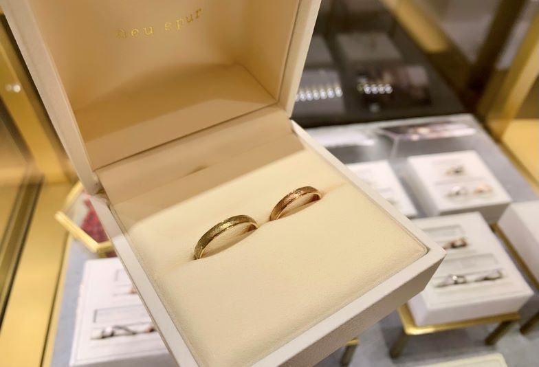 【京都・京田辺市】10万円前後～「丈夫で、美しい」鍛造製法の結婚指輪（マリッジリング）が選ばれる理由について