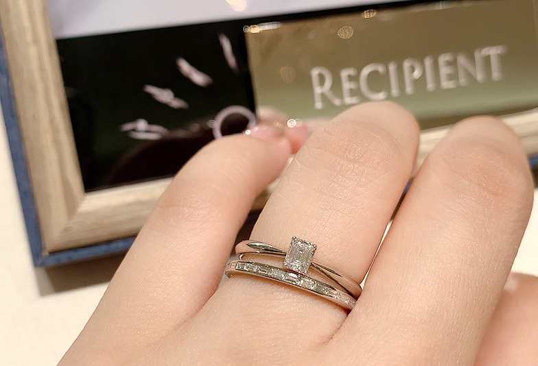 プラチナの婚約指輪と結婚指輪