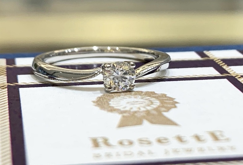 【京都市】シンプルで着けやすい！女性に人気の婚約指輪ブランド「RosettE（ロゼット）」をご紹介！