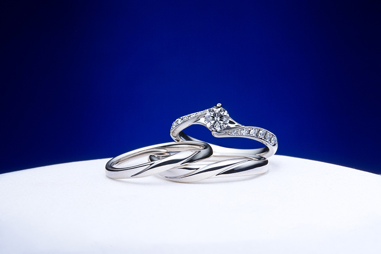 存在感のある婚約指輪、結婚指輪