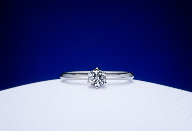 一石のシンプルな婚約指輪