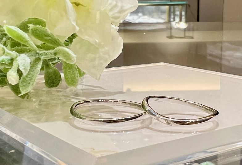 【京都市セレクトショップ】女性に人気の華奢なデザインの結婚指輪ブランド３選！