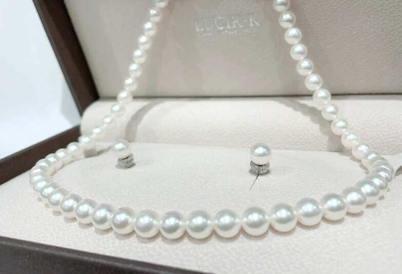 【静岡市】冠婚葬祭で真珠のジュエリーを着けても良いの？意外と知らない基本マナー