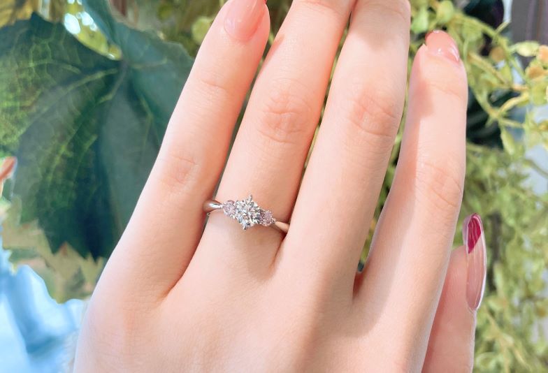 【京都市】希少価値が高い！「ピンクダイヤモンド」人気婚約指輪・結婚指輪ブランド特集