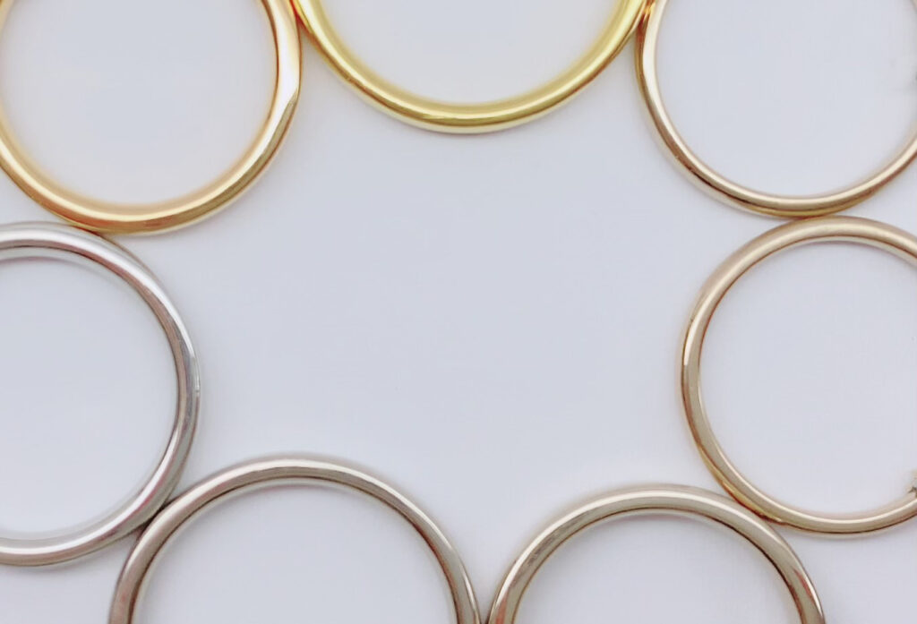 【静岡市】ゴールドの結婚指輪の種類って少ないと思っていませんか？静岡市で豊富に揃うお店はここ！