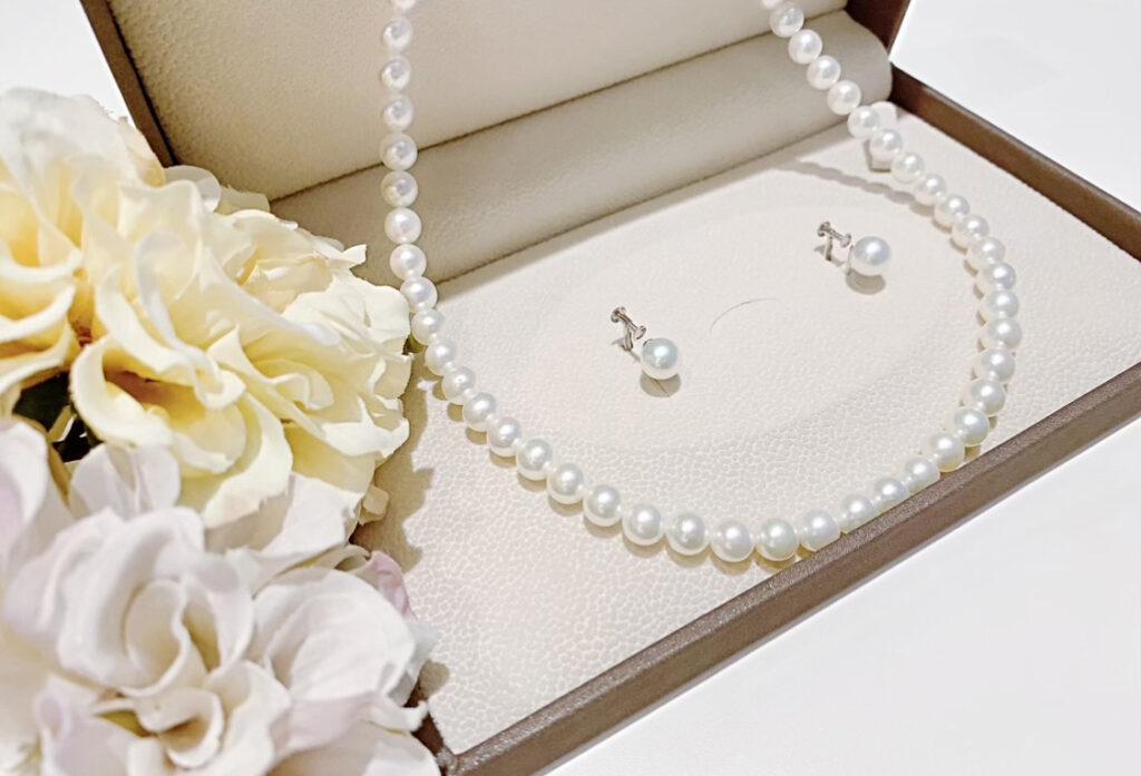 【神奈川県横浜市】自分の真珠ネックレスをプチリフォーム！お嫁さんへのプレゼント