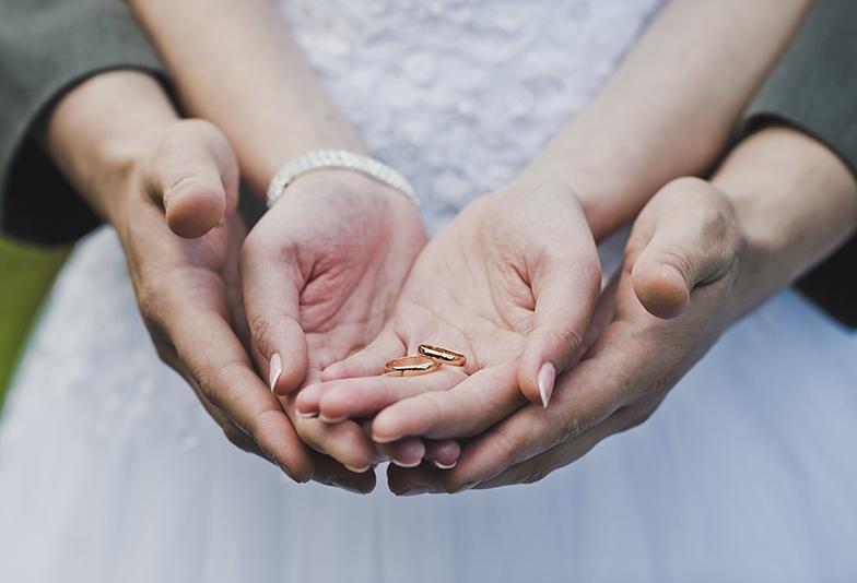 【浜松】結婚指輪に遺骨を入れられる？オーダーメイドで叶える方法