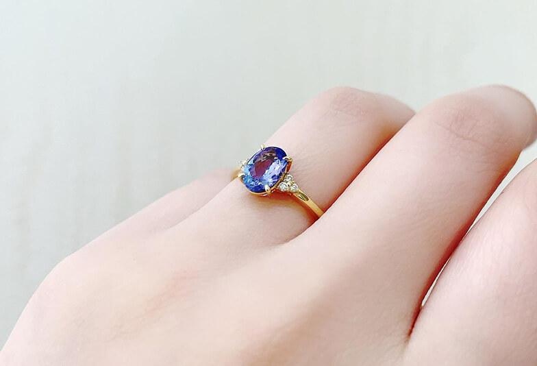 【横浜市】オンリーワンを叶える！カラーストーンの婚約指輪で特別なプロポーズを