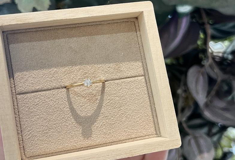 【京都】大人気YUKAHOJOの婚約指輪「Capri（カプリ）」の重ね付け特集