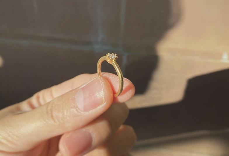【京都」おしゃれ花嫁が選ぶYUKAHOJOの婚約指輪「Capri（カプリ）」の重ね付け特集