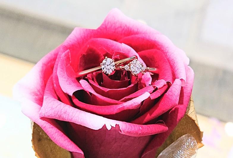 【京都】可愛くて個性的なオシャレな婚約指輪とは？女性に人気なピンクゴールドの婚約指輪をテイスト別にご紹介！