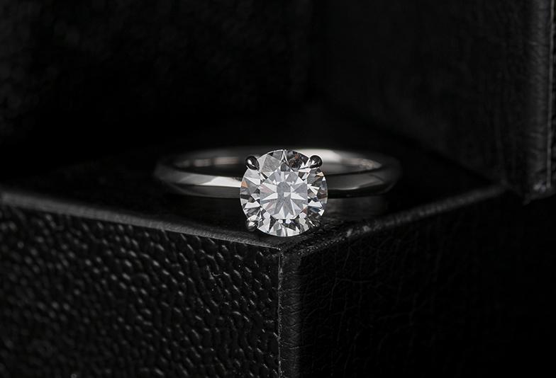 【浜松】1ctダイヤモンドの婚約指輪。他にはない大きさの魅力。