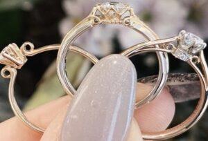 【京都】プロポーズ前の男性必見！女性がもらって嬉しい婚約指輪デザイン！