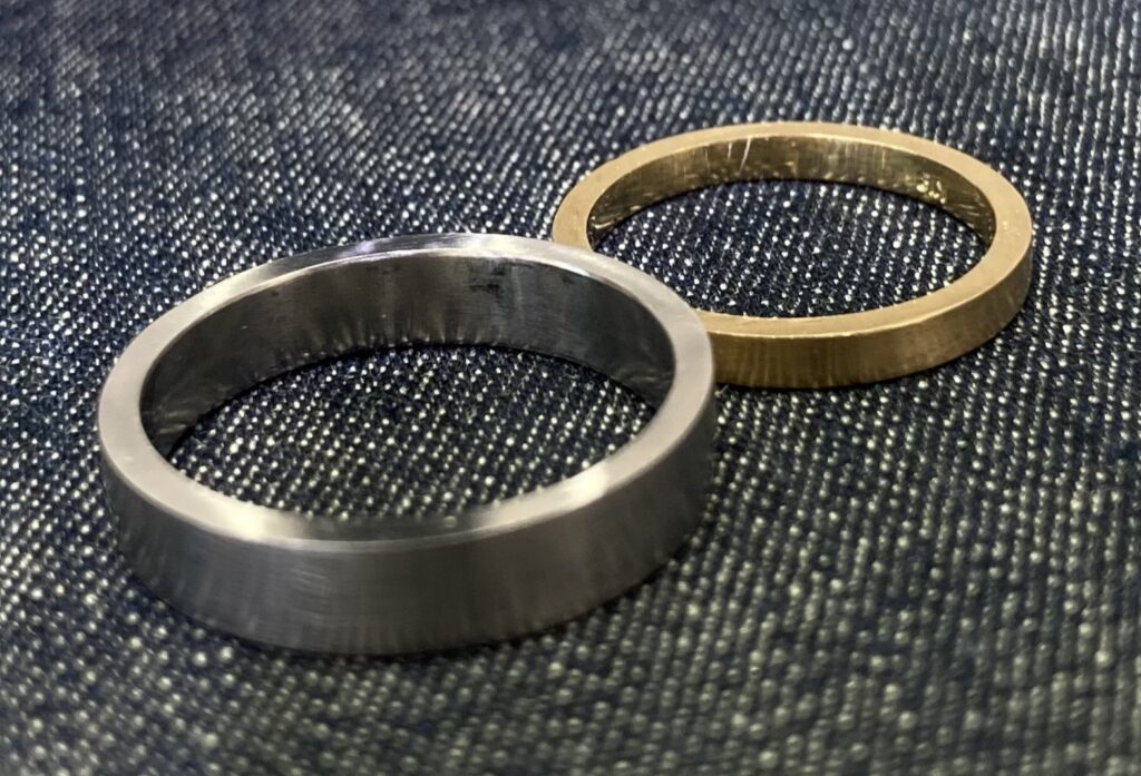 【静岡】手作り結婚指輪は「幅広リング」がかっこいい！個性を際立たせる魅力と制作のポイント