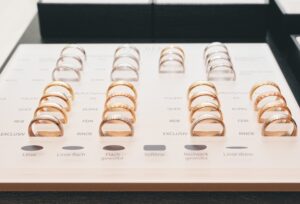 世界が認めた“鍛造技術”を指に。京都で選ばれる結婚指輪ブランド「FISCHER」とは？