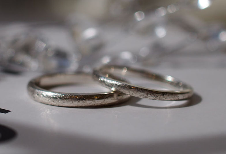 プラチナ結婚指輪が選ばれる理由とは？