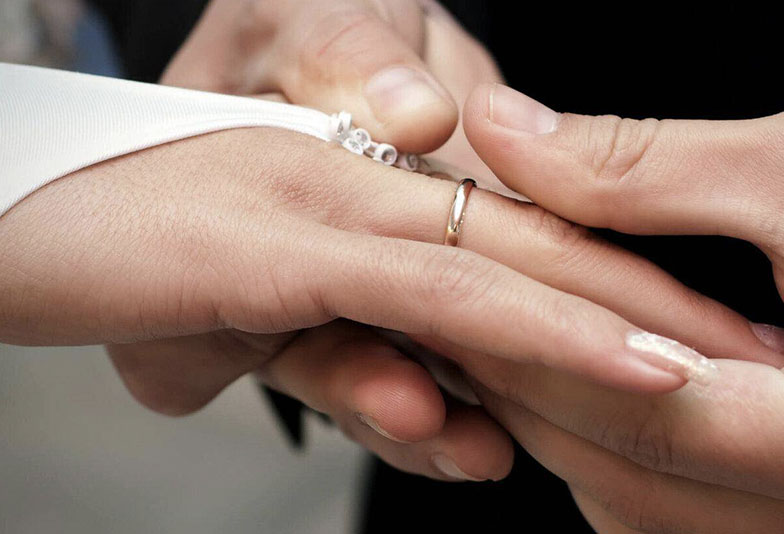 橋本市｜サプライズプロポーズをお考えの方！一生に一度の思い出に残る婚約指輪。全力サポートします！